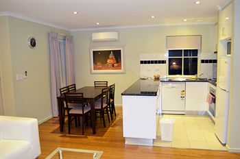 Best Western Plus Buckingham International - Hervey Bay Accommodation 6