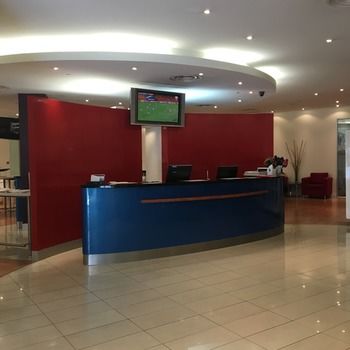 Ramada Encore Dandenong - Hervey Bay Accommodation 10