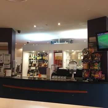 Ramada Encore Dandenong - Hervey Bay Accommodation 18