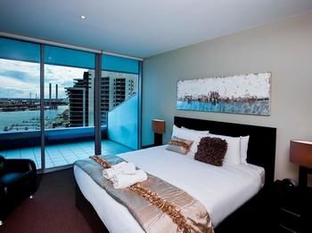 Grand Mercure Apartments Docklands - Hervey Bay Accommodation 62