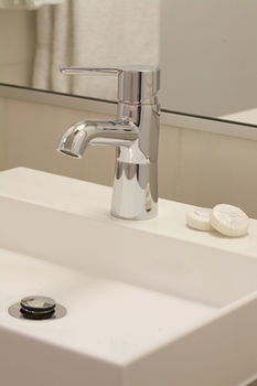 Ibis Melbourne Hotel And Apartments - Tourism Hervey Bay 10