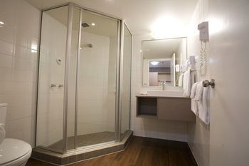 Ibis Melbourne Hotel And Apartments - Tourism Hervey Bay 12