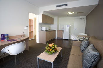 Ibis Melbourne Hotel And Apartments - Tourism Hervey Bay 15