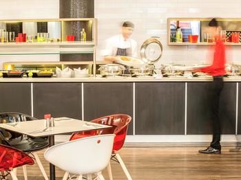 Ibis Melbourne Hotel And Apartments - Tourism Hervey Bay 60