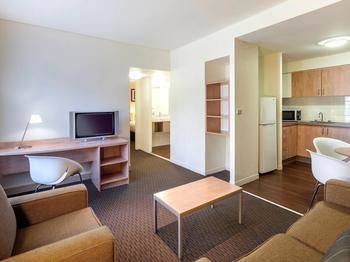 Ibis Melbourne Hotel And Apartments - Tourism Hervey Bay 65