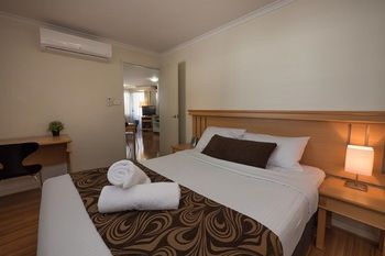 Napoleon On Kent - Hervey Bay Accommodation 9
