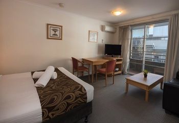 Napoleon On Kent - Hervey Bay Accommodation 13