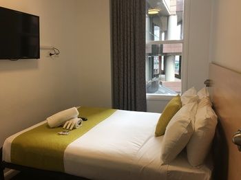 Base Sydney - Backpacker - Hervey Bay Accommodation 25