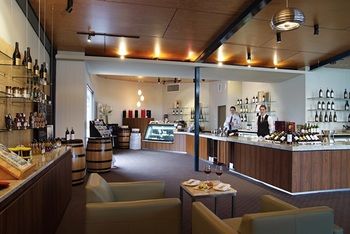 Balgownie Estate Vineyard & Spa - Hervey Bay Accommodation 25