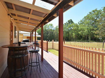 Madigan Wine Country Cottages - Tourism Hervey Bay 19