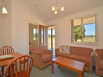 Madigan Wine Country Cottages - Tourism Hervey Bay 83