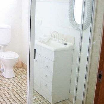 Madigan Wine Country Cottages - Tourism Hervey Bay 1