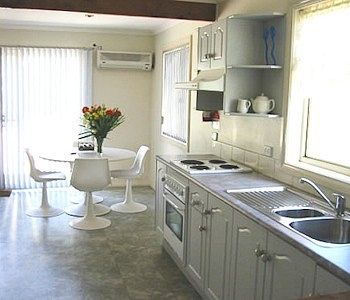 Madigan Wine Country Cottages - Tourism Hervey Bay 7