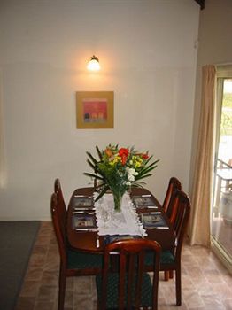 Madigan Wine Country Cottages - Tourism Hervey Bay 14