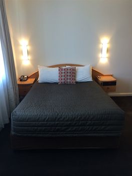 Morgans Boutique Hotel - Hervey Bay Accommodation 3