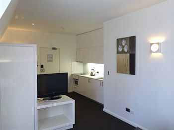 Morgans Boutique Hotel - Hervey Bay Accommodation 8