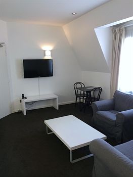 Morgans Boutique Hotel - Hervey Bay Accommodation 15