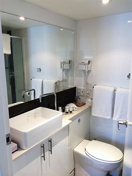 Morgans Boutique Hotel - Hervey Bay Accommodation 16