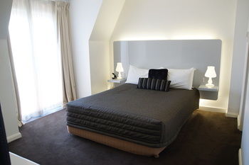 Morgans Boutique Hotel - Hervey Bay Accommodation 19