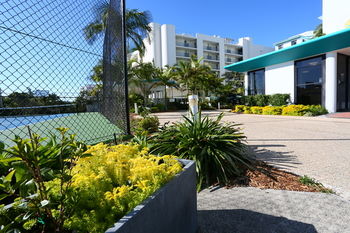 San Marino By The Sea Apartments - Hervey Bay Accommodation 7