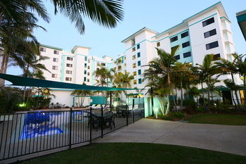 San Marino By The Sea Apartments - Hervey Bay Accommodation 11