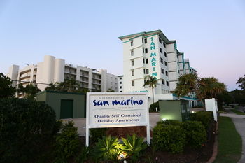 San Marino By The Sea Apartments - Hervey Bay Accommodation 13