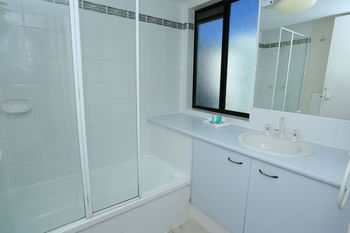 San Marino By The Sea Apartments - Hervey Bay Accommodation 47