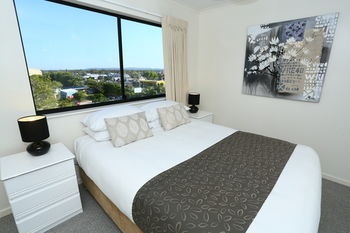 San Marino By The Sea Apartments - Hervey Bay Accommodation 48