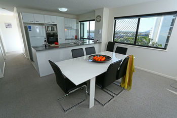 San Marino By The Sea Apartments - Hervey Bay Accommodation 51