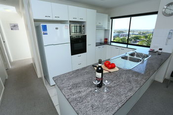 San Marino By The Sea Apartments - Hervey Bay Accommodation 52