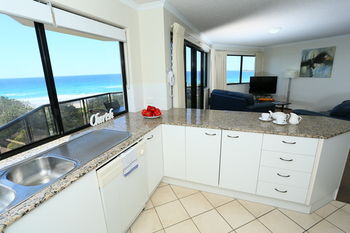 San Marino By The Sea Apartments - Hervey Bay Accommodation 62
