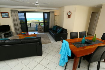 San Marino By The Sea Apartments - Hervey Bay Accommodation 69