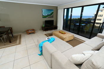 San Marino By The Sea Apartments - Hervey Bay Accommodation 81