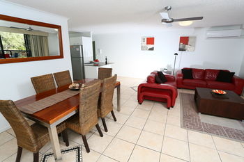 San Marino By The Sea Apartments - Hervey Bay Accommodation 93