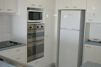 Beachside Resort - Kawana Waters - Hervey Bay Accommodation 10