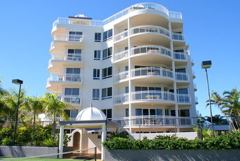 Beachside Resort - Kawana Waters - Hervey Bay Accommodation 20