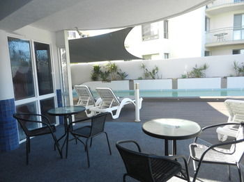 Beachside Resort - Kawana Waters - Hervey Bay Accommodation 55