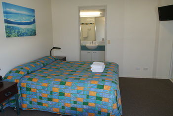Beachside Resort - Kawana Waters - Hervey Bay Accommodation 59