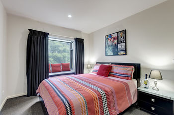 Bungunyah Apartments - Hervey Bay Accommodation 9