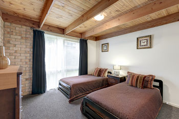 Bungunyah Apartments - Hervey Bay Accommodation 26