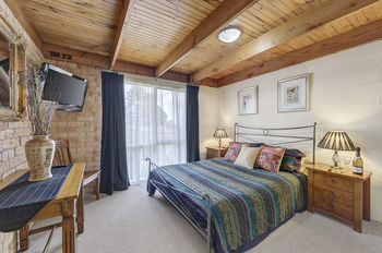 Bungunyah Apartments - Hervey Bay Accommodation 33