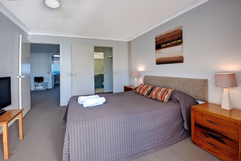 Osprey Apartments - Hervey Bay Accommodation 2