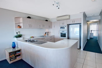 Osprey Apartments - Hervey Bay Accommodation 3