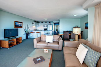 Osprey Apartments - Hervey Bay Accommodation 10