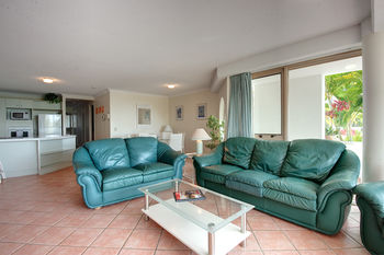 Osprey Apartments - Hervey Bay Accommodation 11