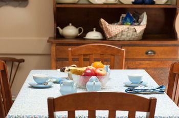 Adeline Bed And Breakfast - Hervey Bay Accommodation 32