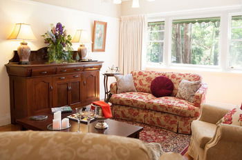 Adeline Bed And Breakfast - Hervey Bay Accommodation 35