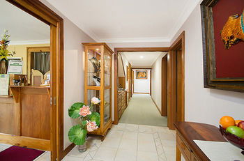 Artisan Spa Views - Tourism Hervey Bay 10