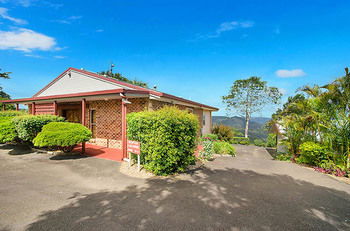 Artisan Spa Views - Tourism Hervey Bay 13