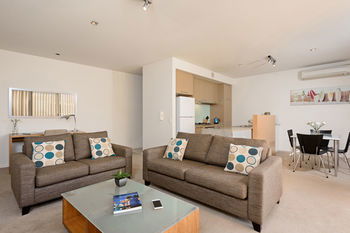 Apartments @ Glen Waverley - Hervey Bay Accommodation 9